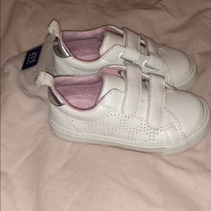 BabyGAP White Cutout Velcro Shoes - NWT